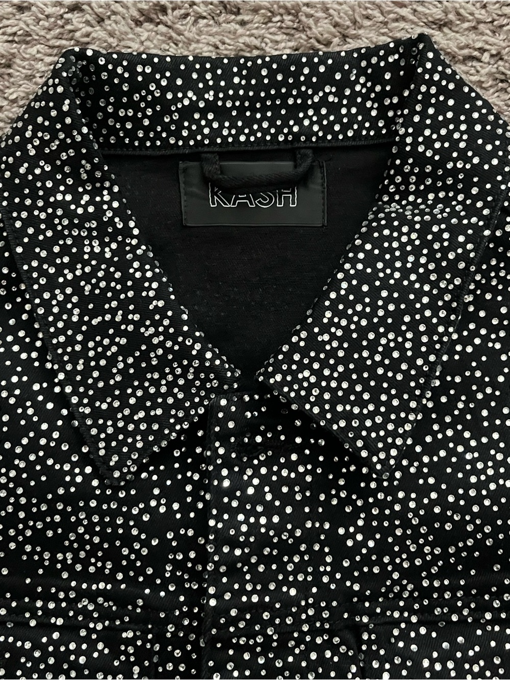 Black KASH Rhinestones Set - Picture 5 of 9